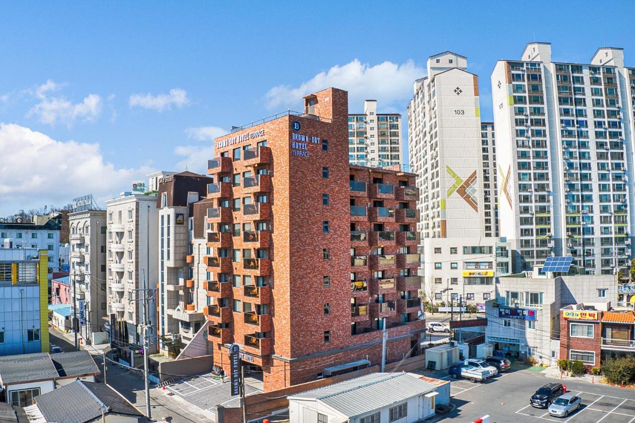 Browndot Terrace Pohang Passenger Terminal Екстер'єр фото